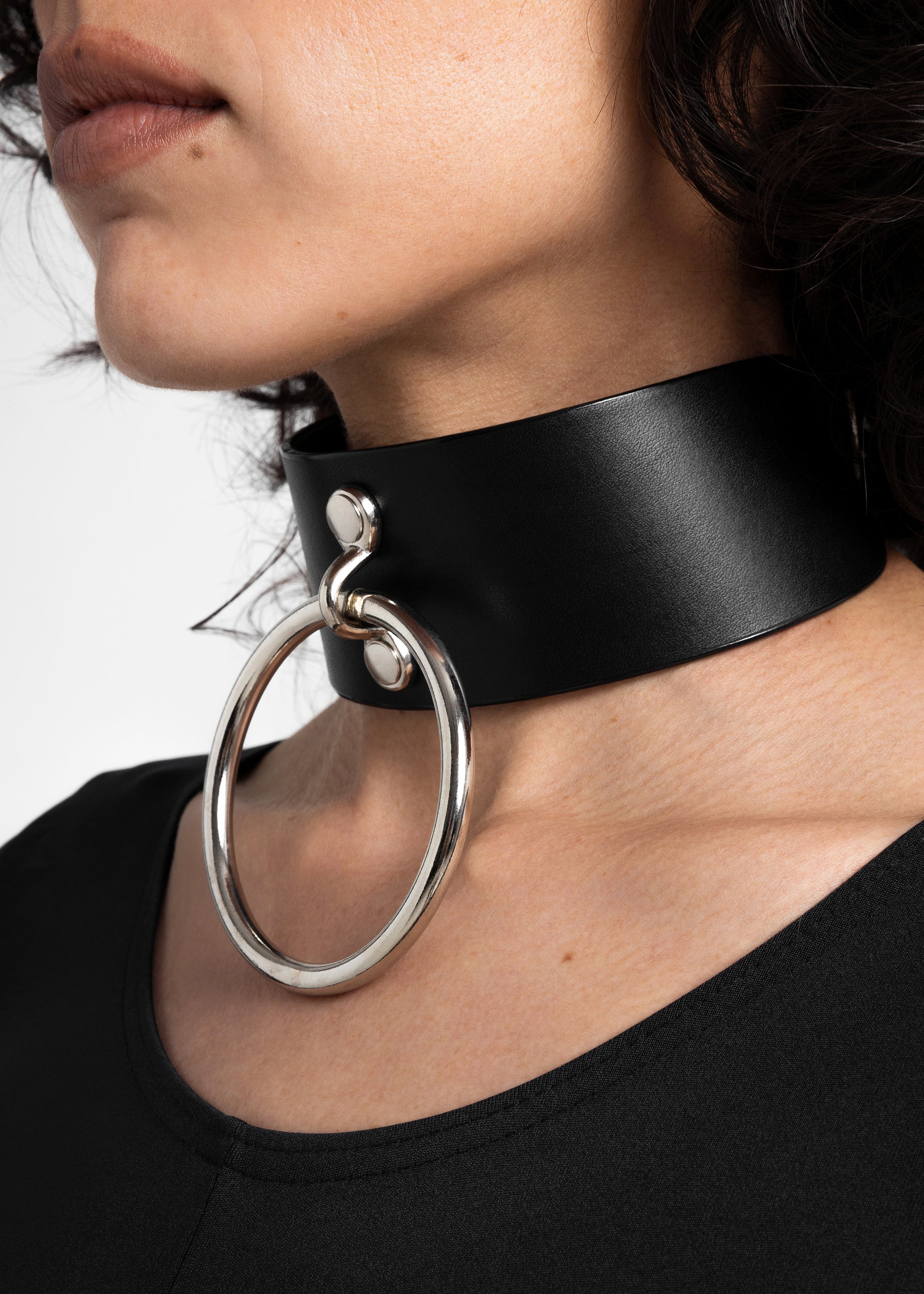 Chloe Choker