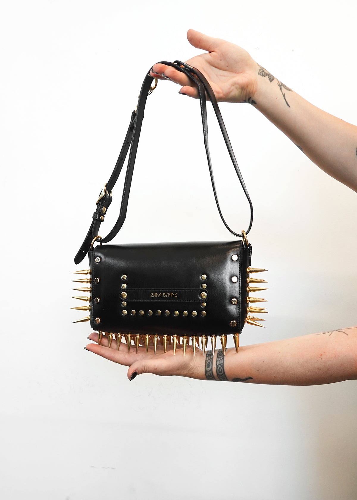 Choker Shoulder Bag - L Spikes