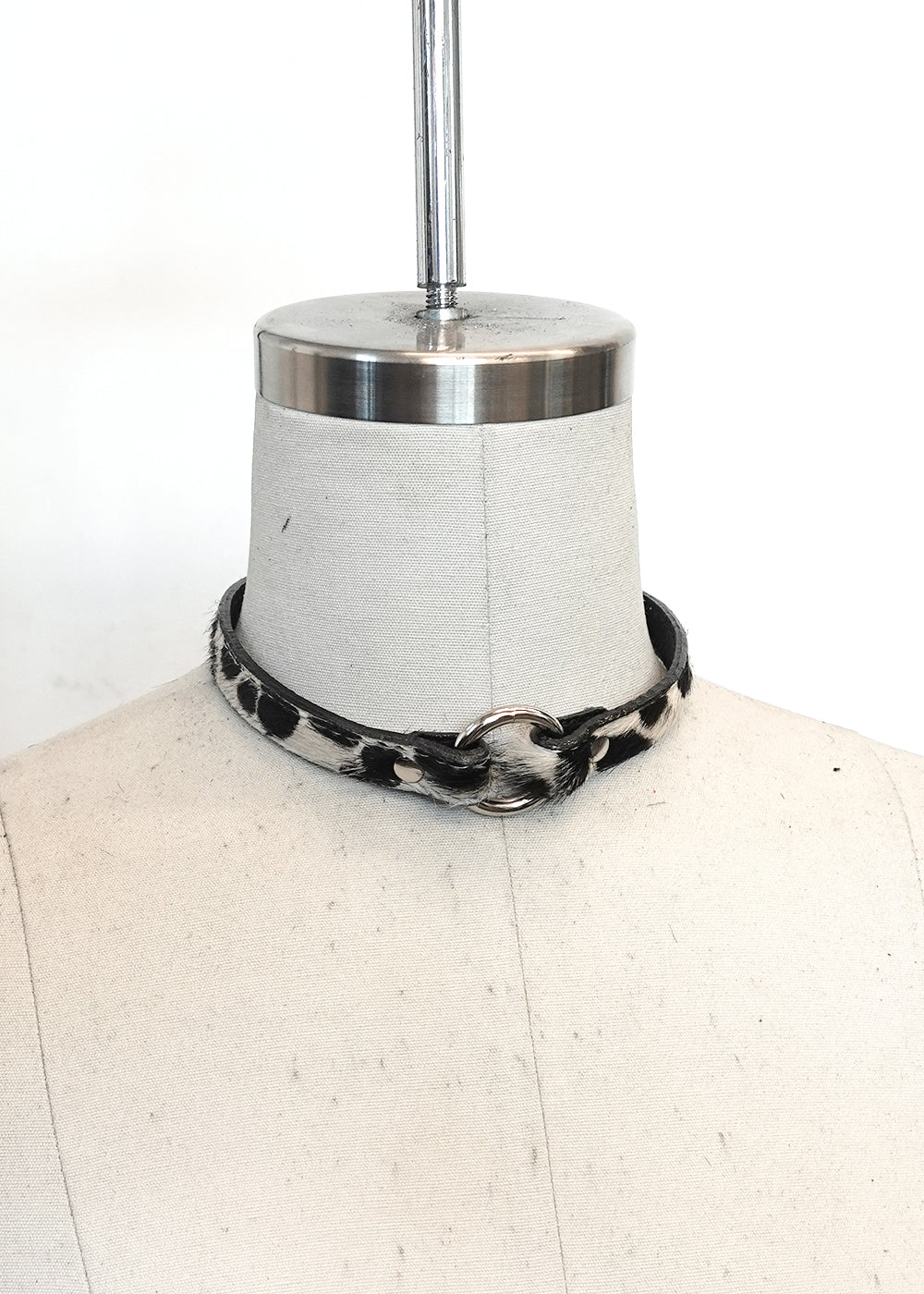 SAMPLE A10 - Signature Choker