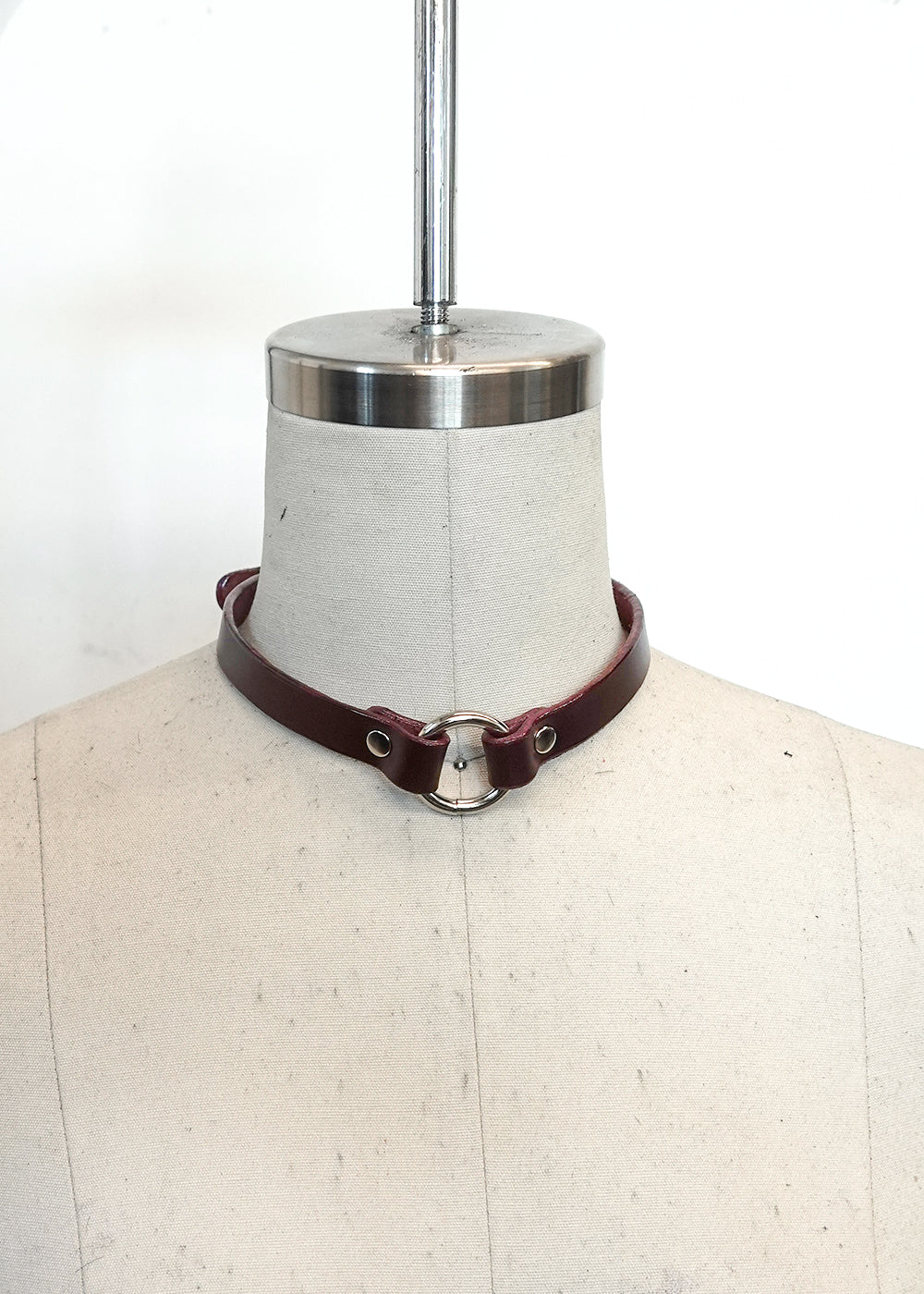 SAMPLE A14 - Signature Choker