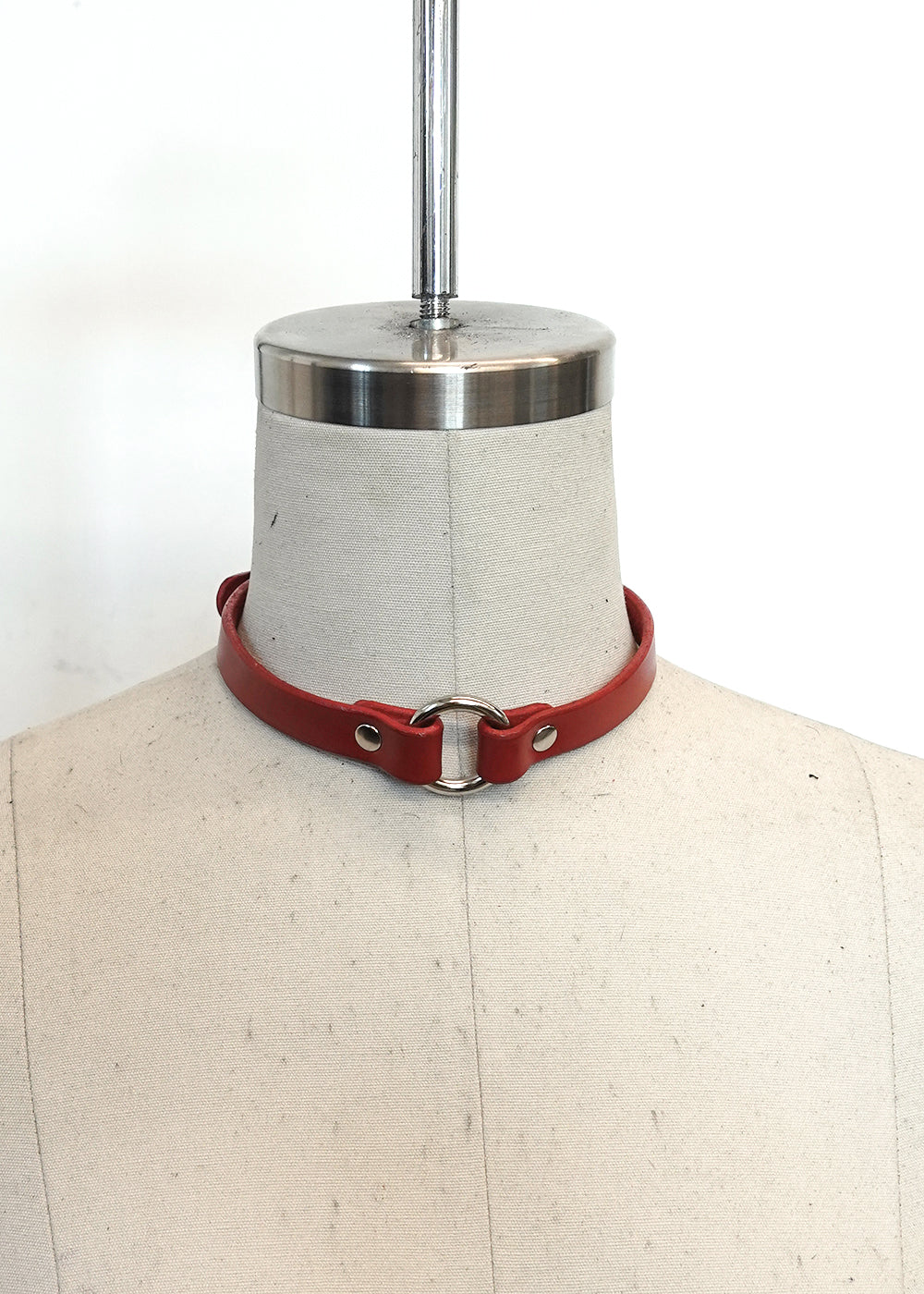 SAMPLE A17 - Signature Choker
