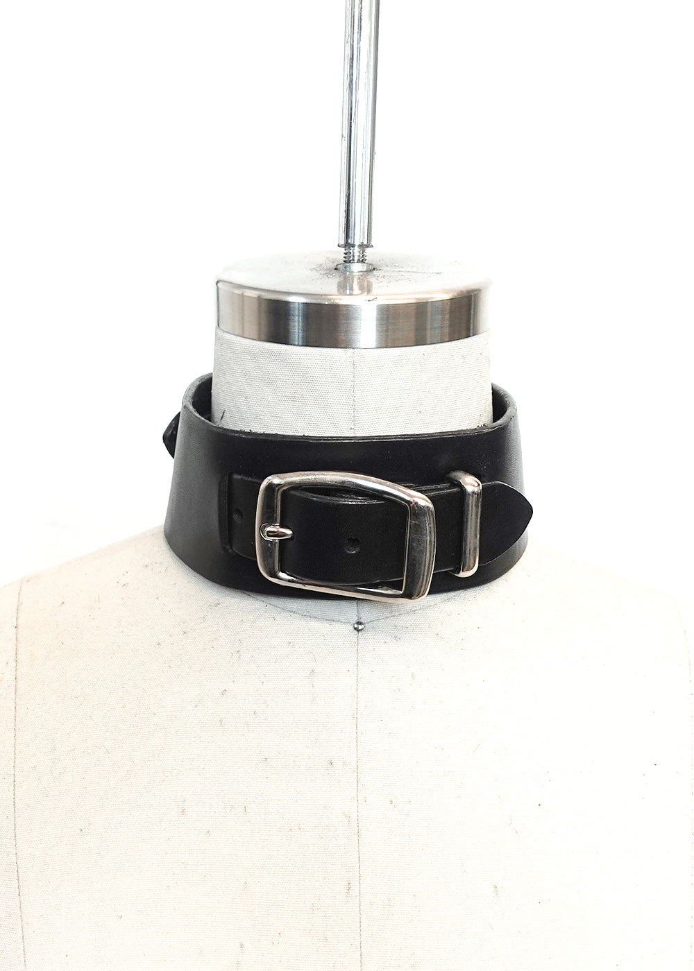 SAMPLE A23 - Berlin Collar