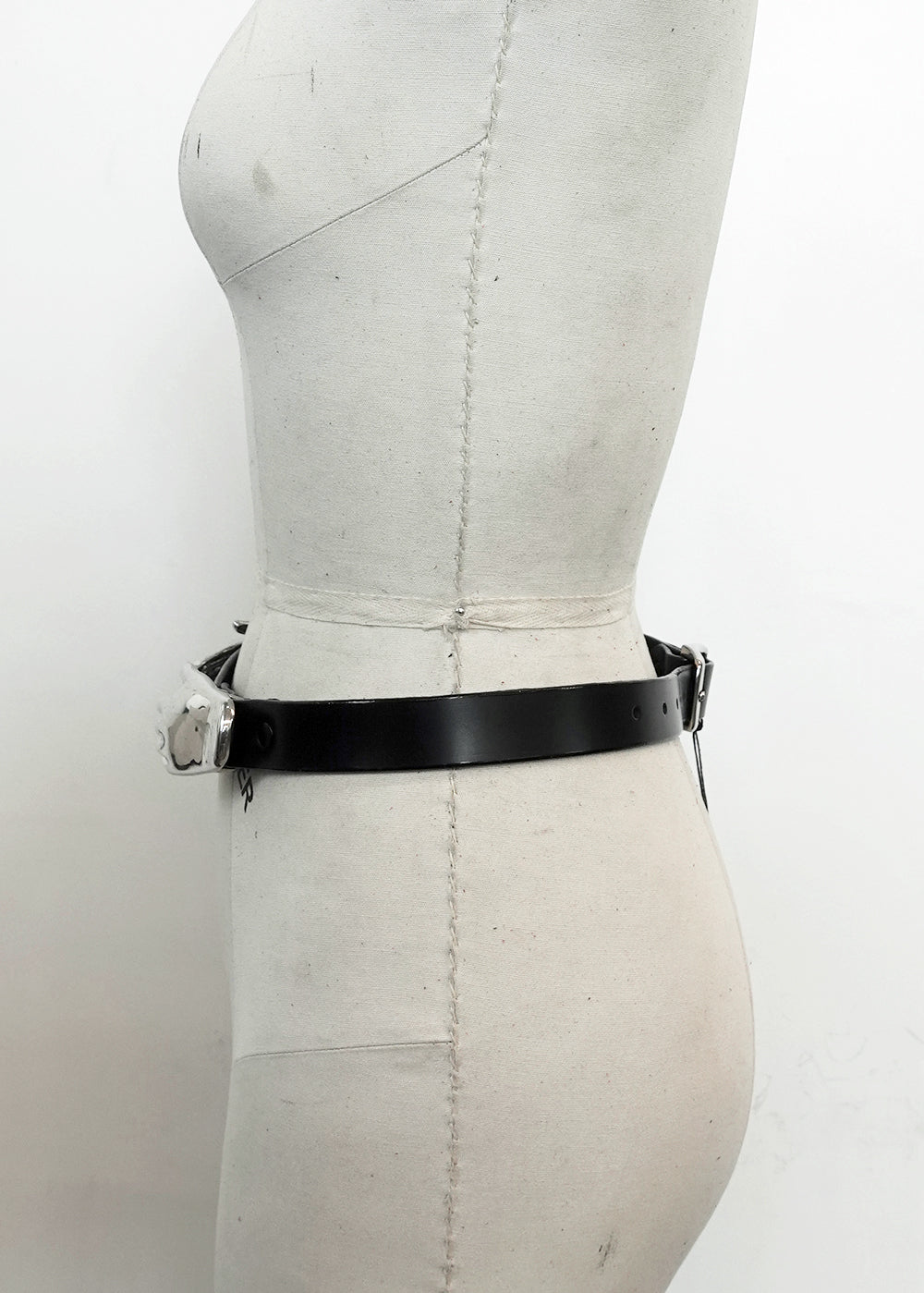 SAMPLE B09 - Hands Belt - L/XL