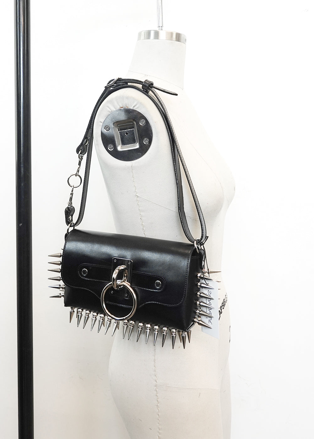 SAMPLE BA17 - Choker Shoulder Bag - Long Spike