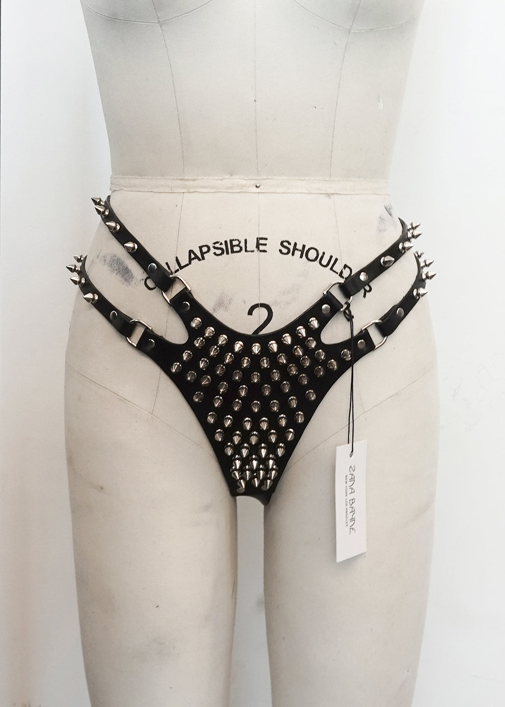 SAMPLE H34 - Z-String Thong Spiked - M